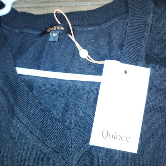 Quince Lightweight Cotton Cashmere V-Neck Sweater NWT Black Med - Picture 5 of 7